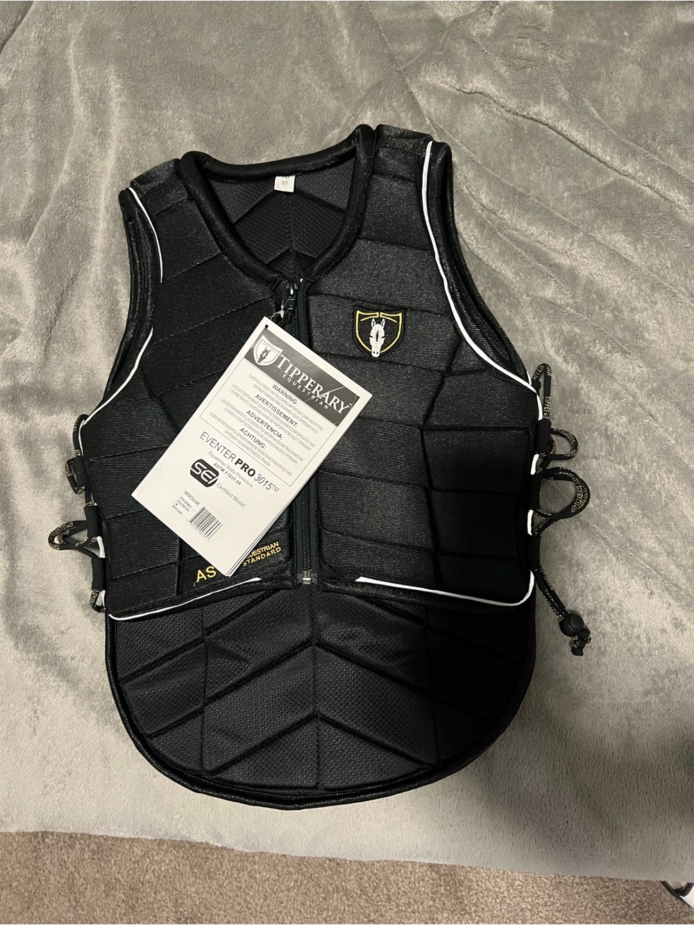 Tipperary Black Eventer Pro 3015 Body Protector Vest Youth Medium